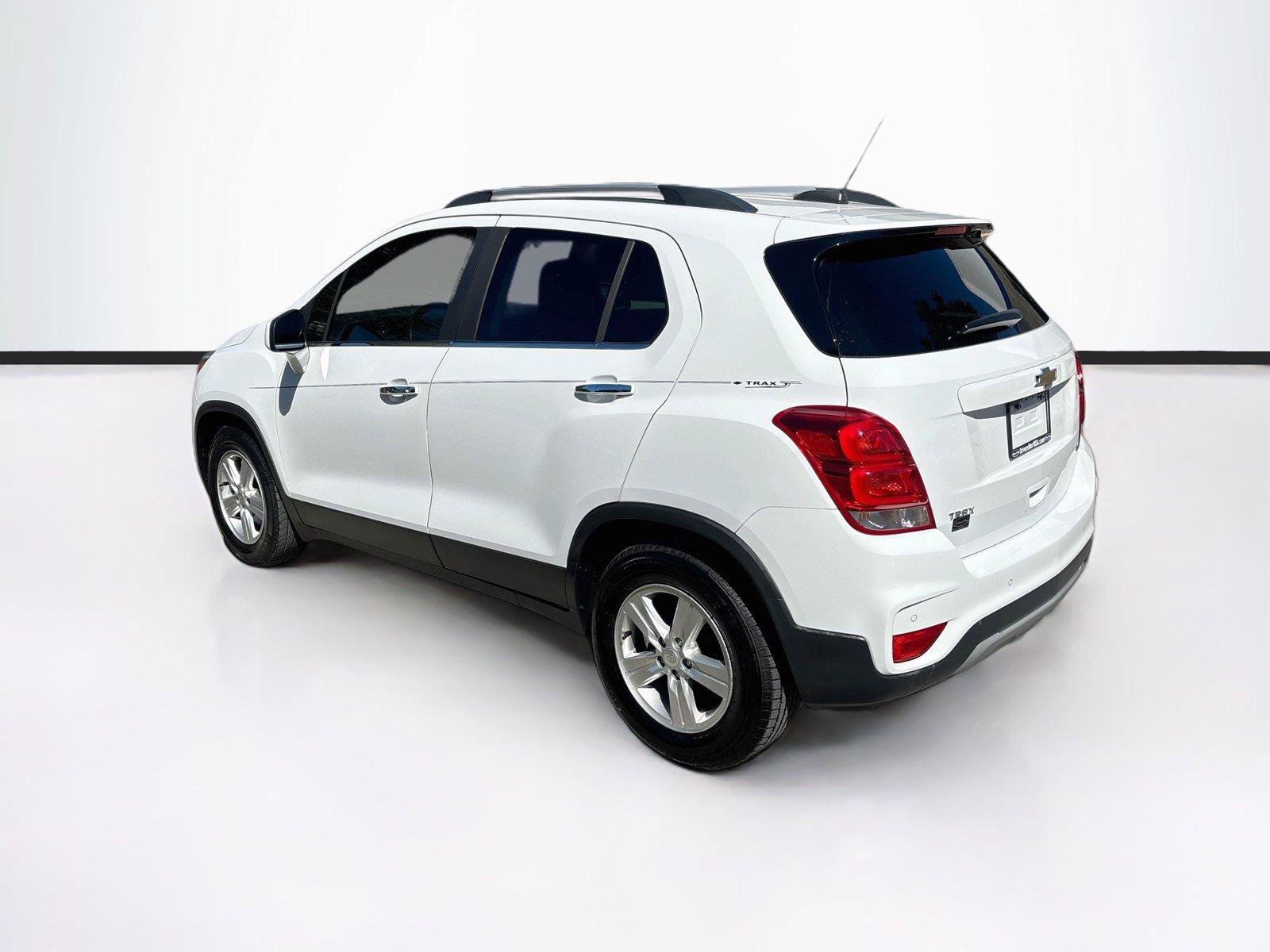 Used 2020 Chevrolet Trax LT w/ Driver Confidence Package FWD image 5