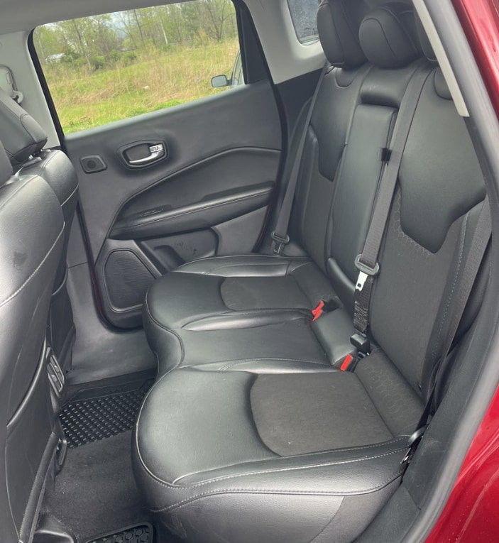 Used 2021 Jeep Compass Latitude w/ Sun and Sound Group AWD/4WD image 14