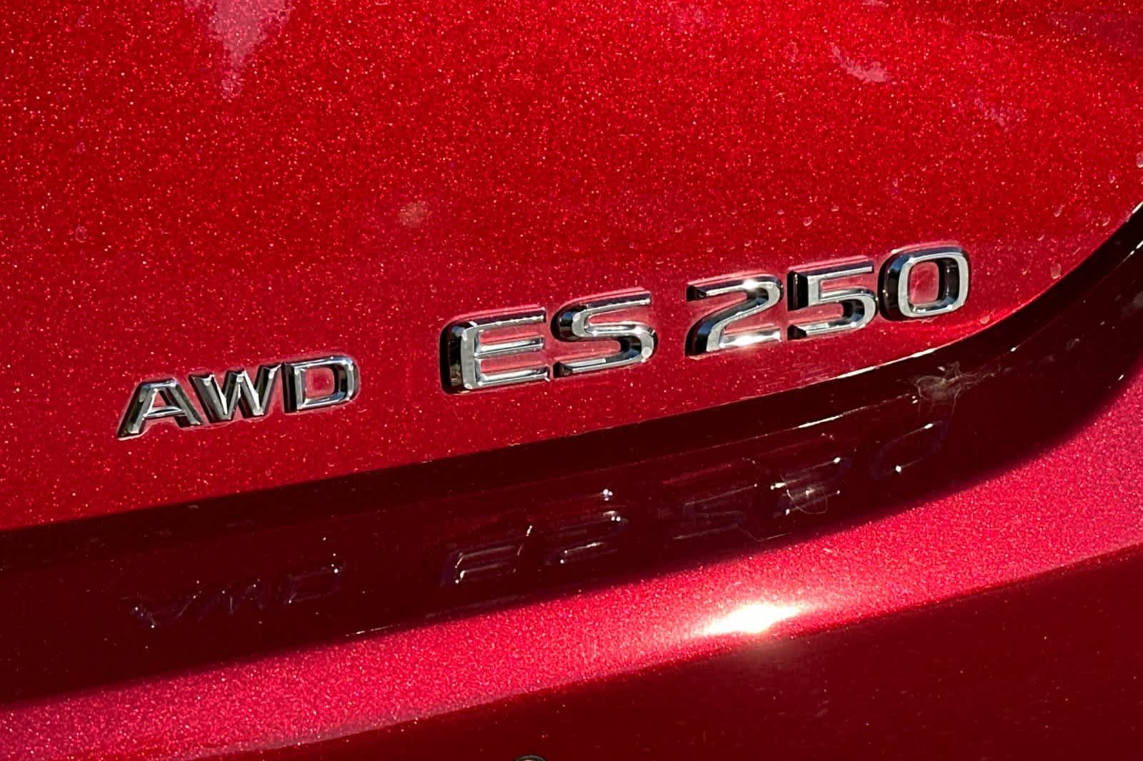 Used 2023 Lexus ES 250 w/ Premium Package AWD/4WD image 25
