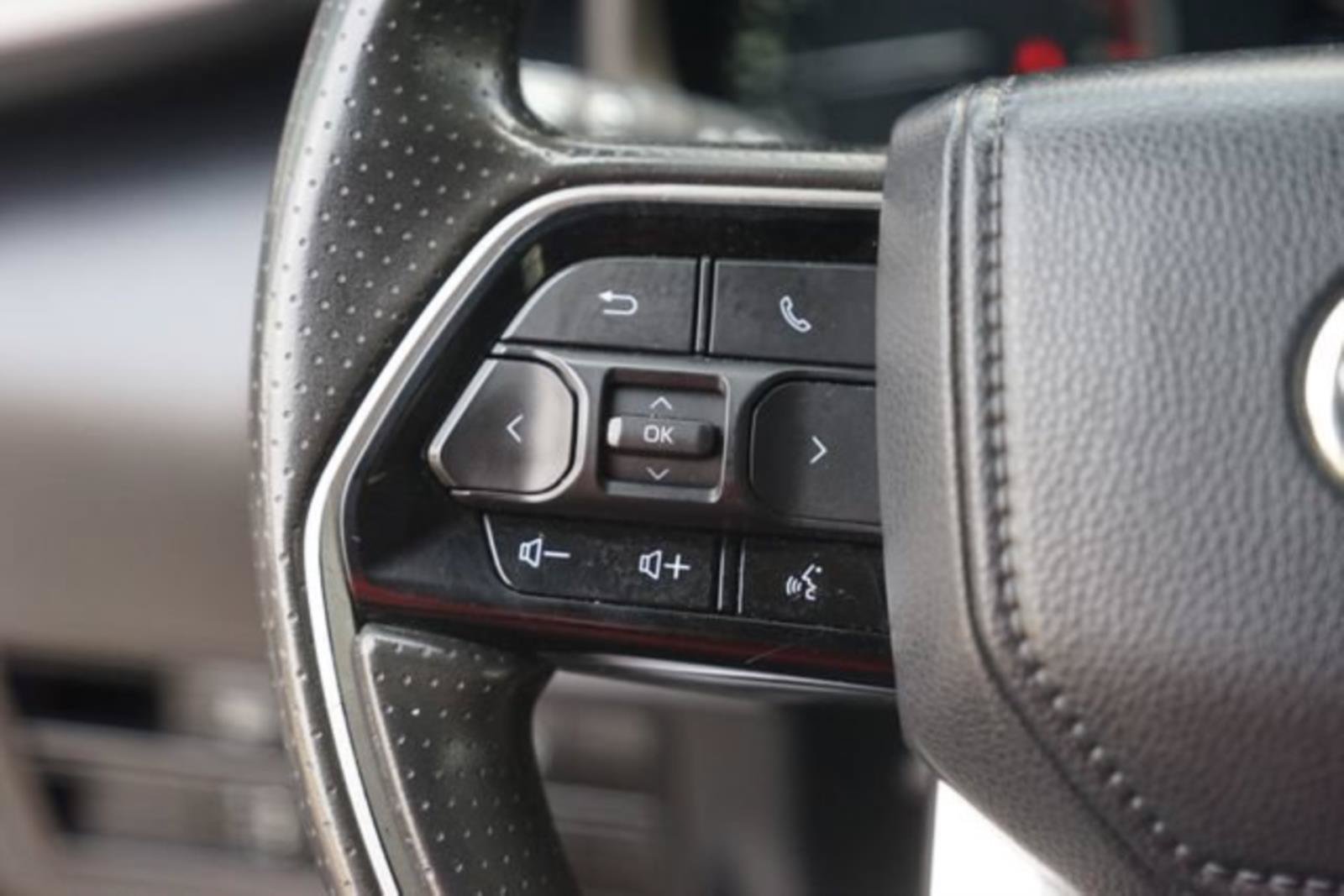 Used 2023 Toyota Tundra SR5 AWD/4WD image 22