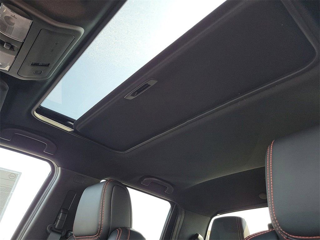 New 2025 Nissan Frontier Pro-X w/ Pro Premium Package image 13