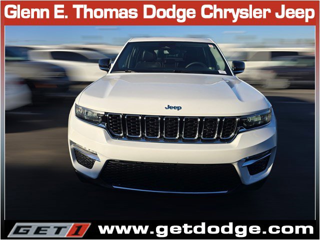 Used 2022 Jeep Grand Cherokee Limited 4xe image 2