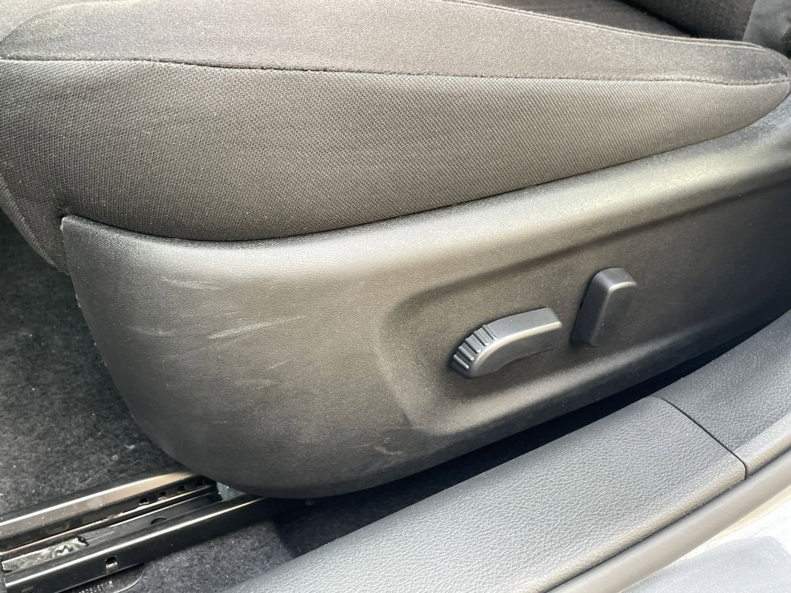 Used 2025 Nissan Altima 2.5 SV image 23