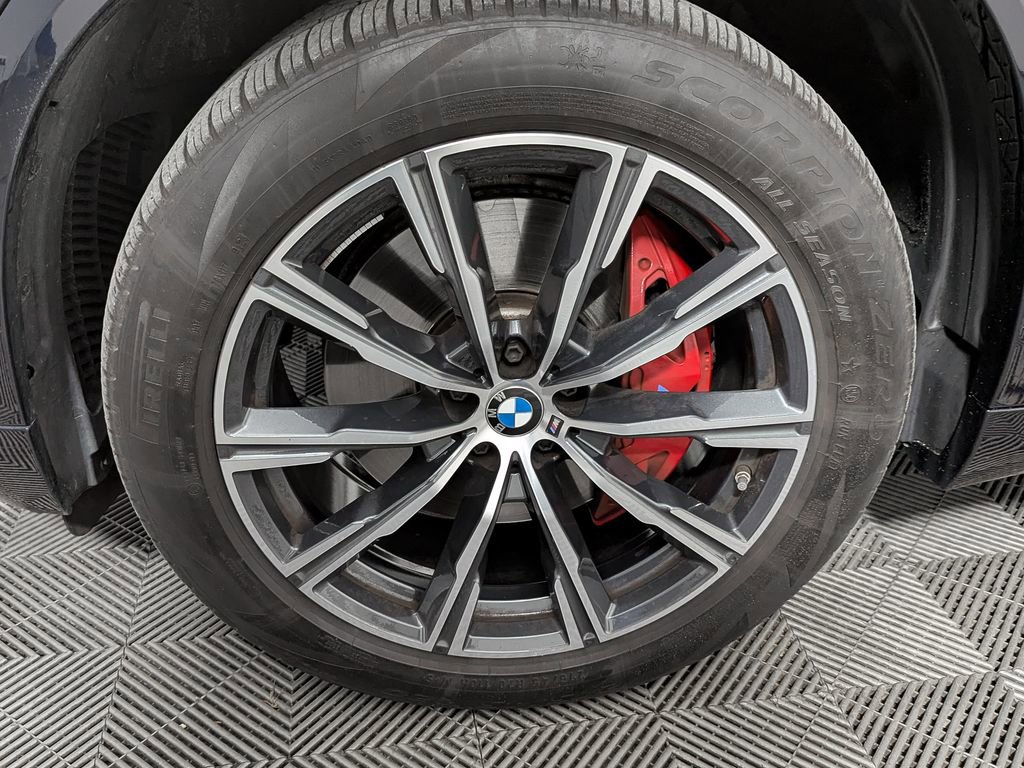 Certified 2024 BMW X5 xDrive40i w/ M Sport Package image 54
