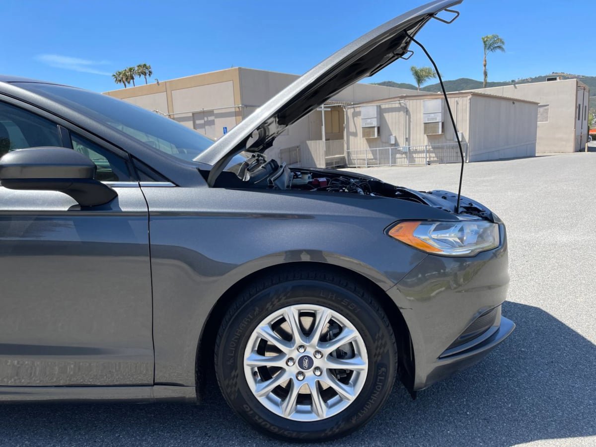 Used 2017 Ford Fusion S FWD image 26