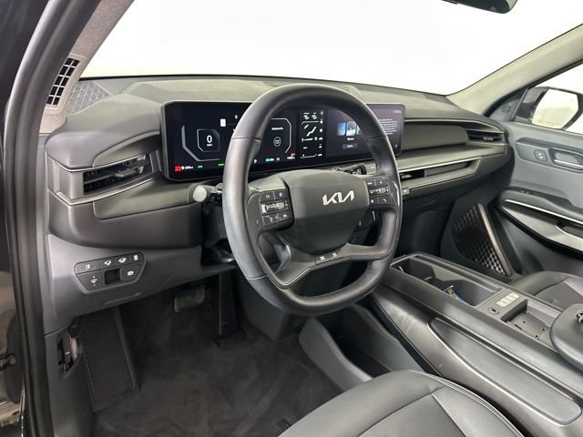 Used 2024 Kia EV9 Wind image 13
