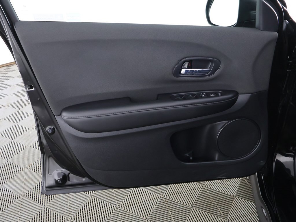 Used 2021 Honda HR-V Sport image 19