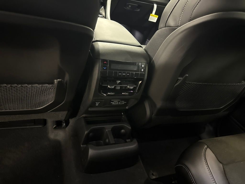 New 2025 Jeep Grand Cherokee L Altitude image 26