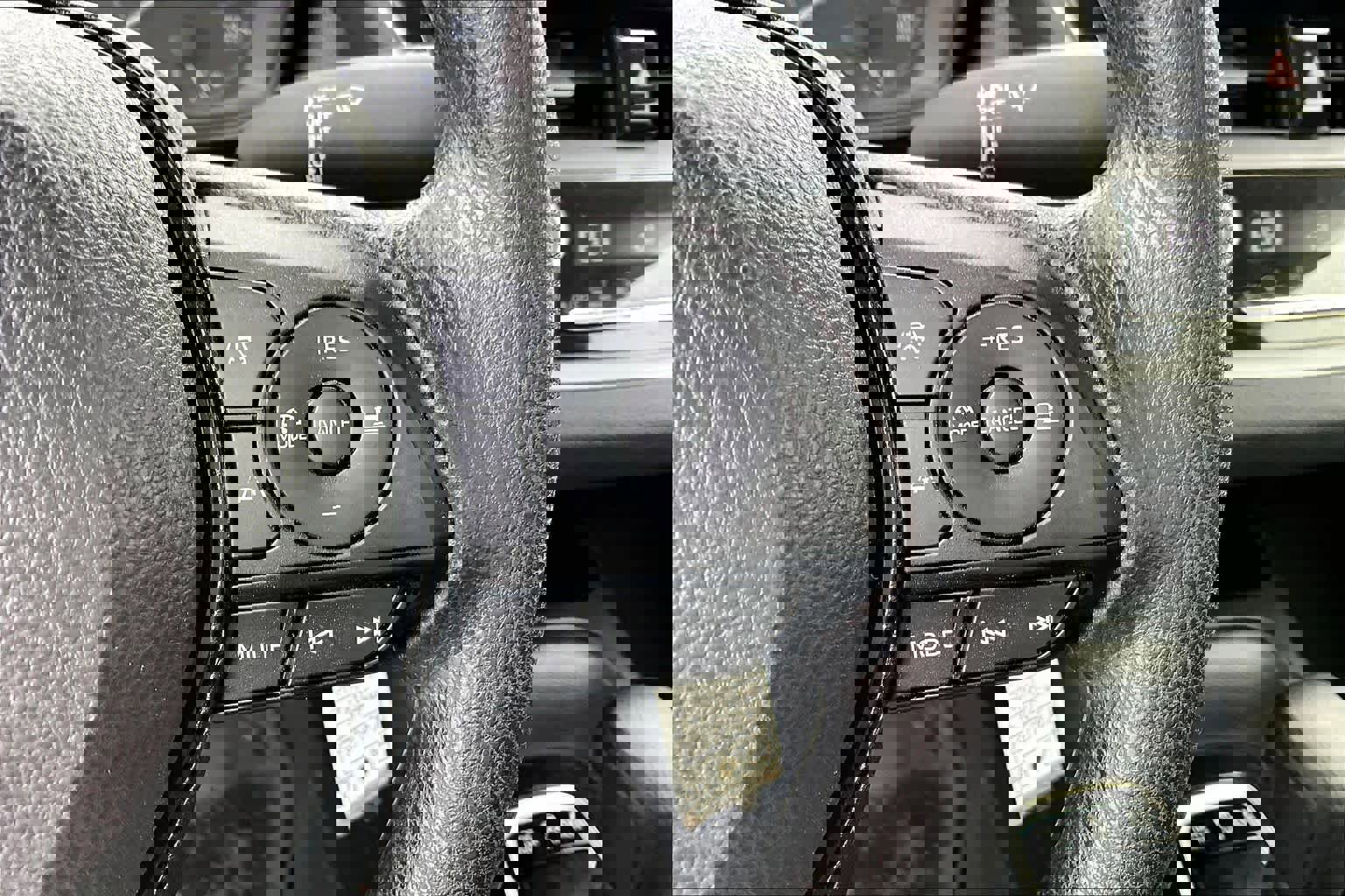 Certified 2023 Toyota Corolla LE image 23