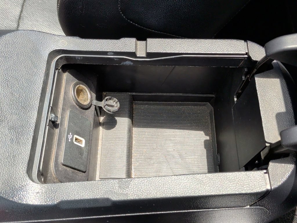 Used 2019 Ford Mustang Premium RWD image 32