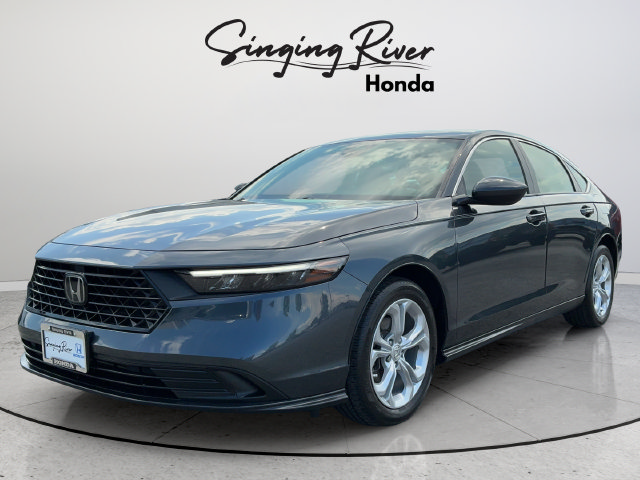 Used 2023 Honda Accord LX image 3