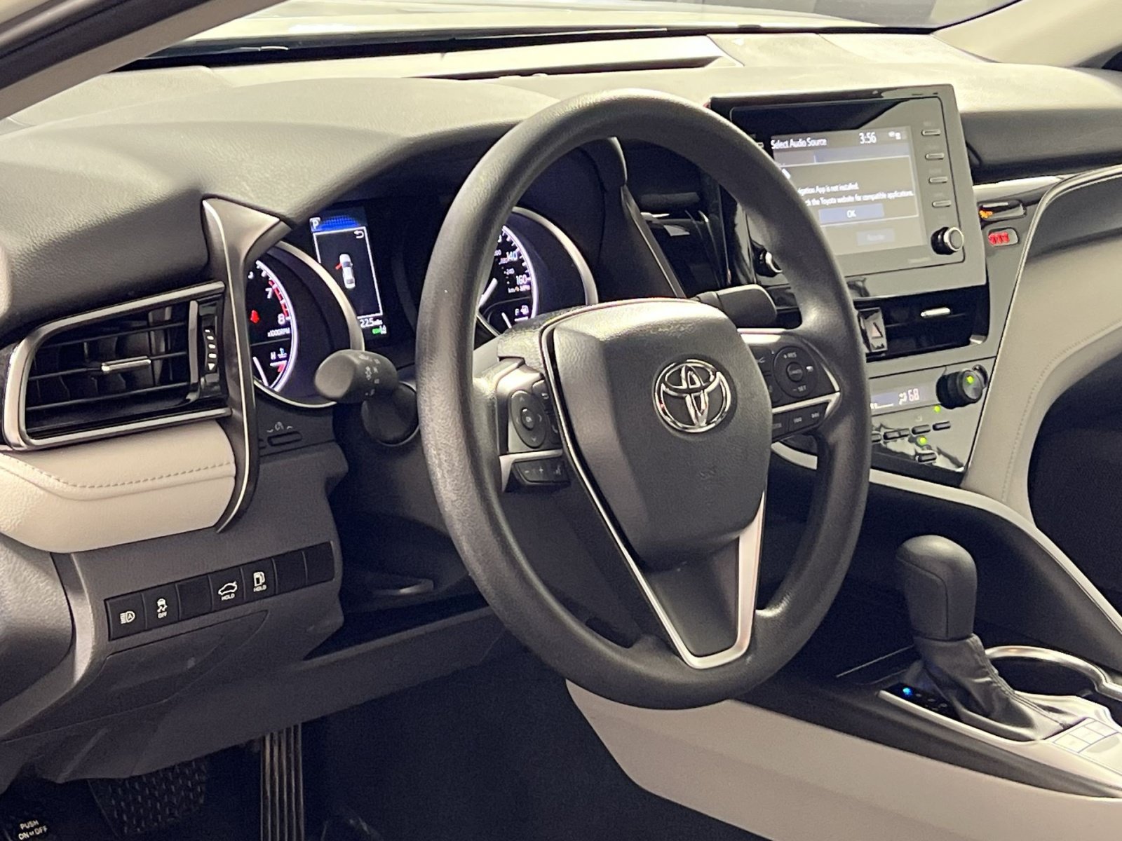 Used 2024 Toyota Camry LE w/ Convenience Package FWD image 14