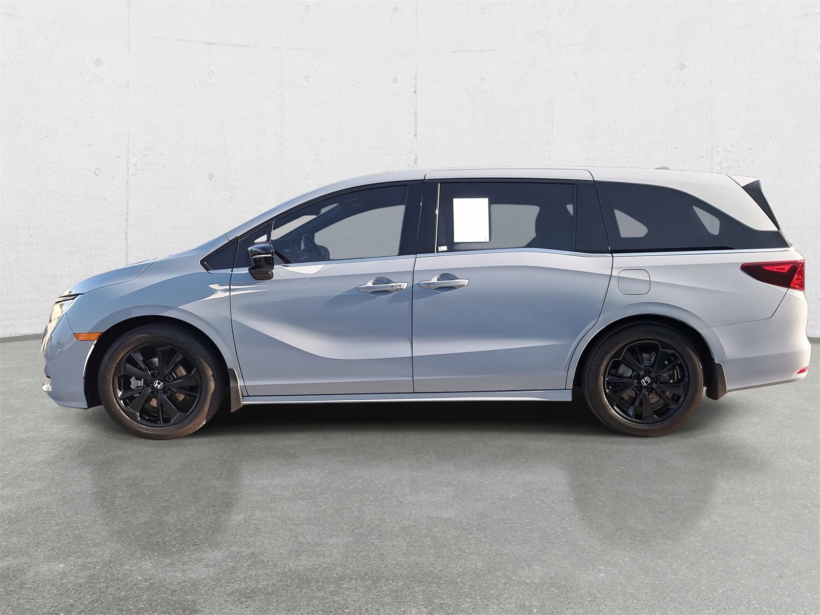 Used 2024 Honda Odyssey Sport image 8