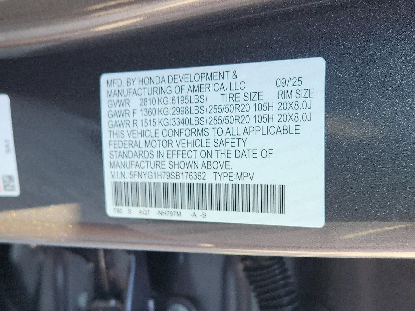 New 2025 Honda Pilot Touring image 18