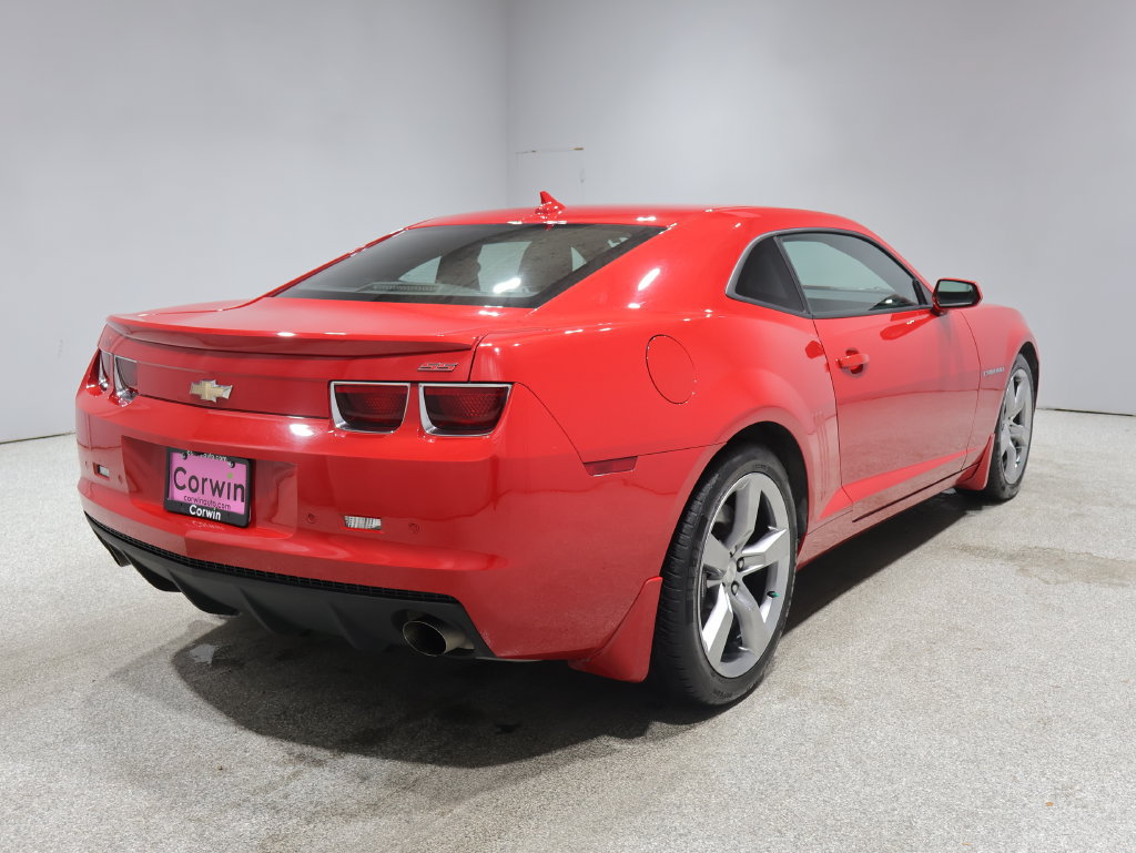 Used 2012 Chevrolet Camaro SS w/ RS Package RWD image 2