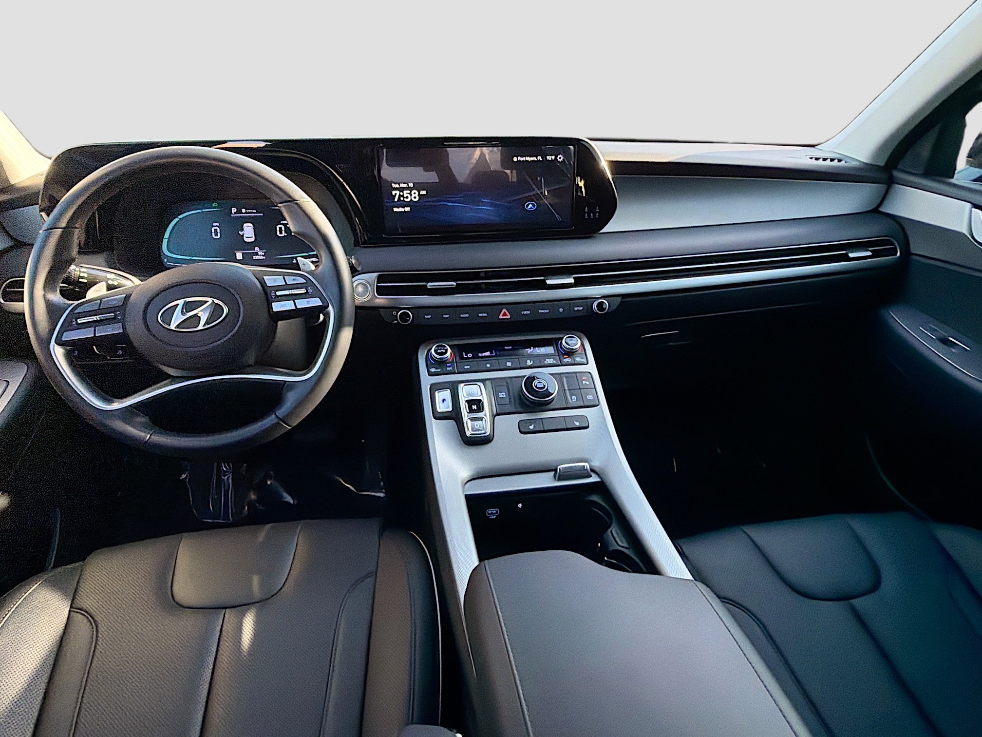 Used 2024 Hyundai Palisade SEL image 17