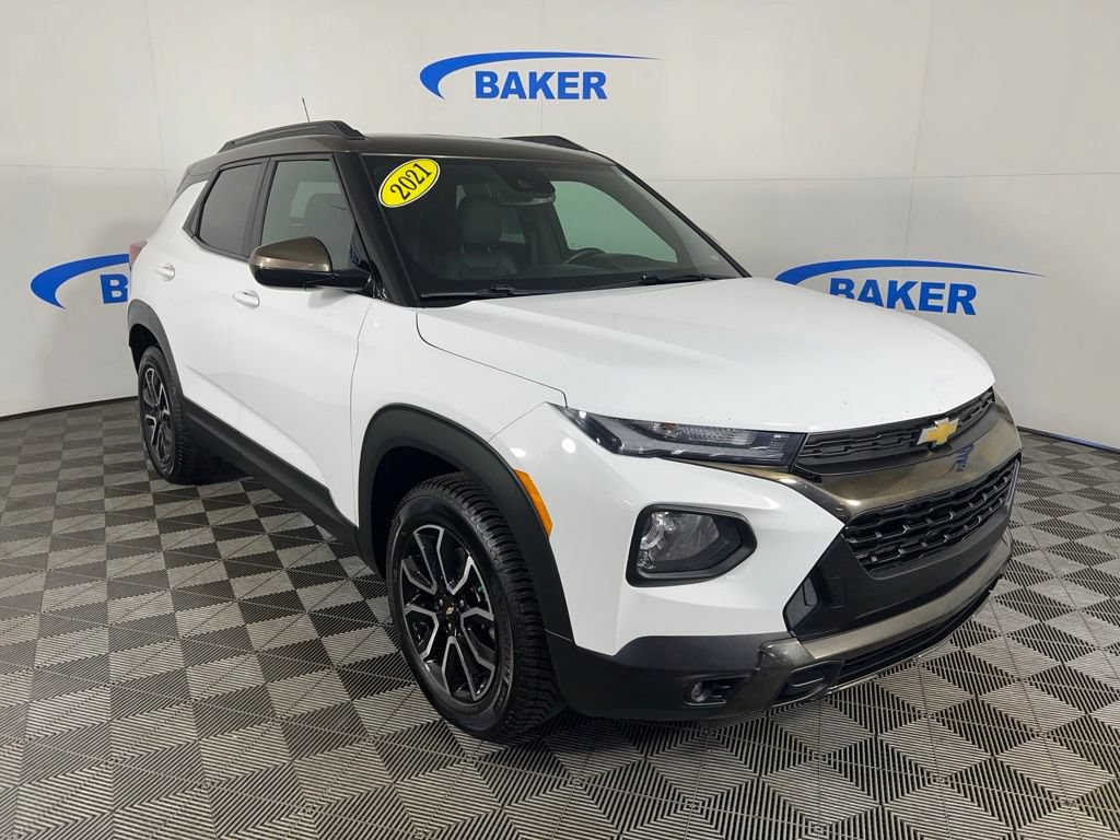 Used 2021 Chevrolet TrailBlazer ACTIV w/ Technology Package AWD/4WD image 8