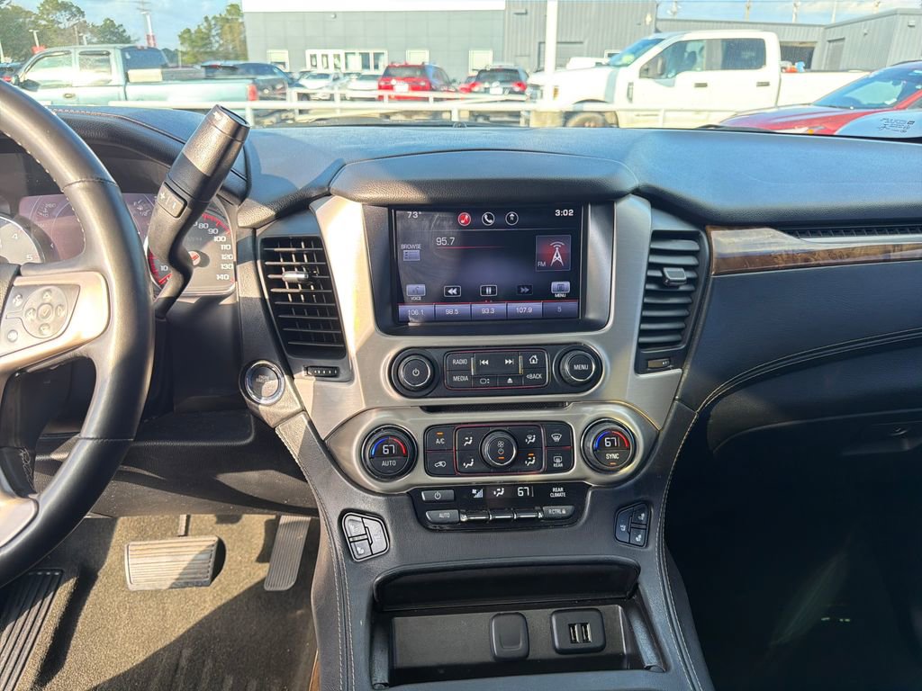 Used 2015 GMC Yukon Denali w/ Premium Package image 19