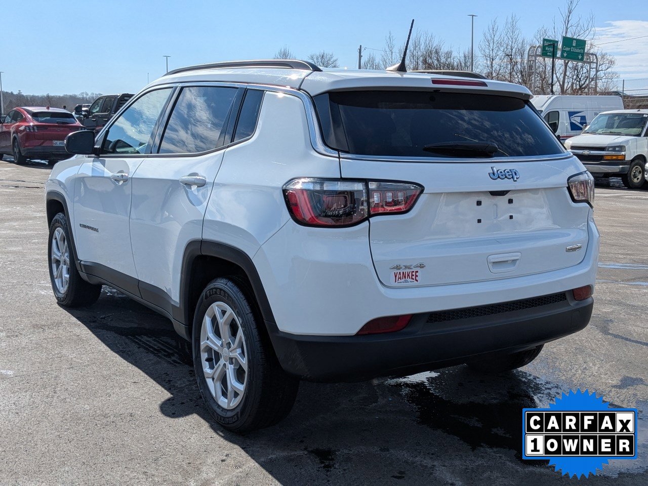 Used 2024 Jeep Compass Latitude image 6