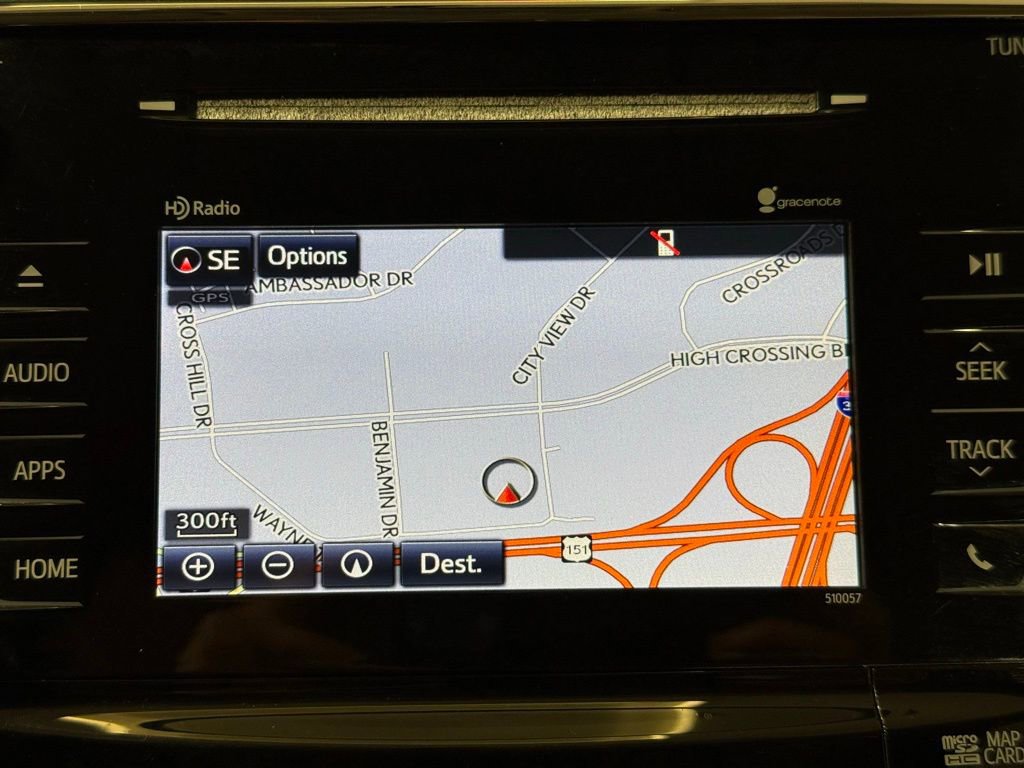 Used 2015 Toyota Prius V Three image 26