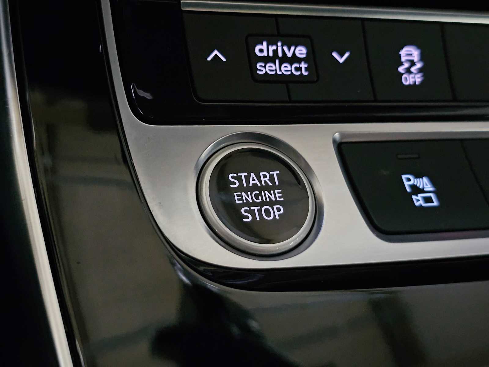 Used 2023 Audi Q7 2.0T Premium Plus w/ Premium Plus Package image 33