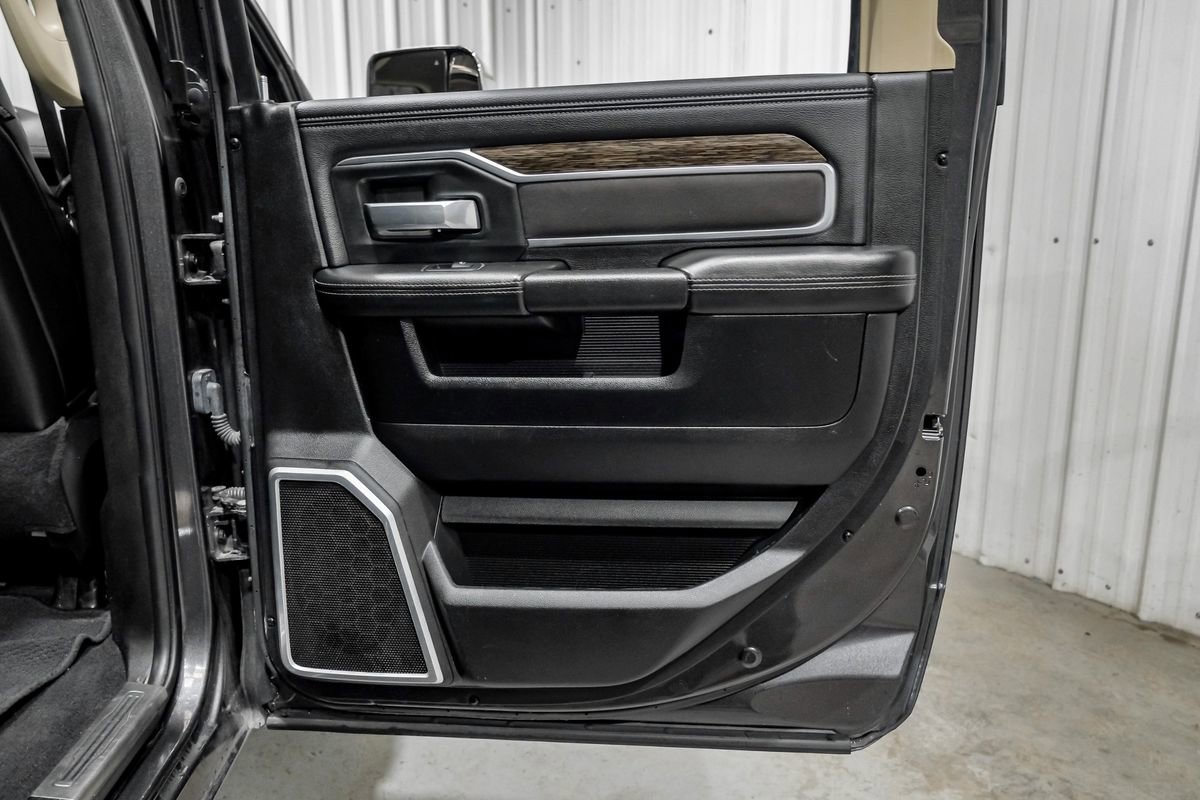 Used 2020 RAM 3500 Laramie image 47