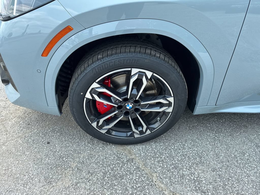 New 2026 BMW X2 xDrive28i w/ Technology Package AWD/4WD image 9