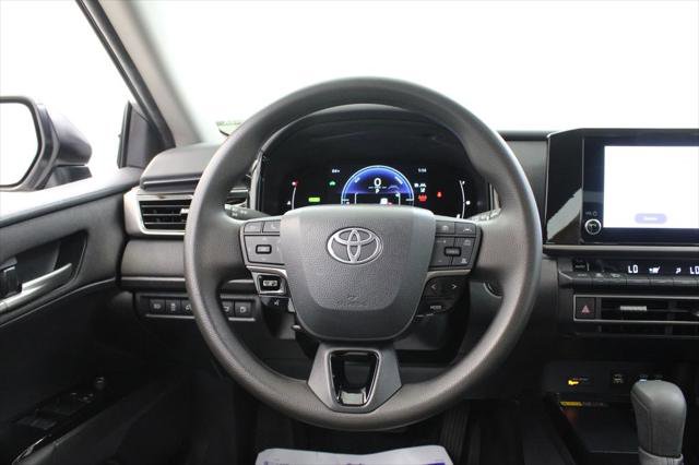Used 2025 Toyota Camry LE FWD image 21