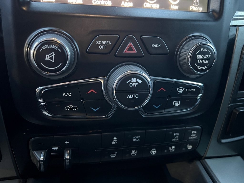 Used 2015 RAM 1500 Sport image 34
