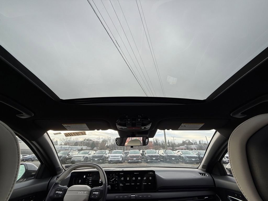 New 2025 Kia K4 GT-Line Turbo image 23