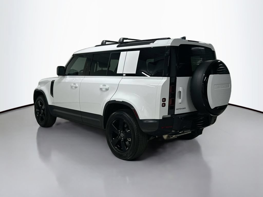Used 2025 Land Rover Defender 110 S AWD/4WD image 3