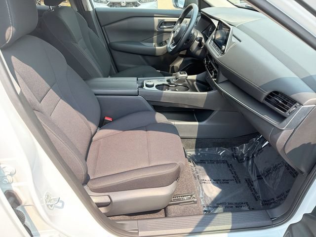 Used 2024 Nissan Rogue S AWD/4WD image 26