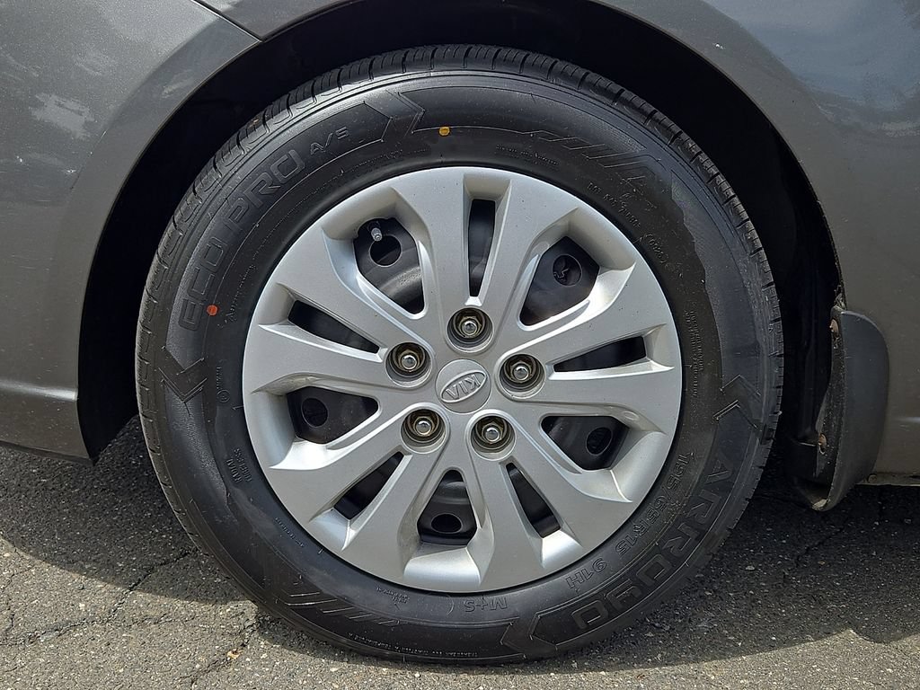 Used 2013 Kia Forte EX w/ Fuel Economy Pkg FWD image 9