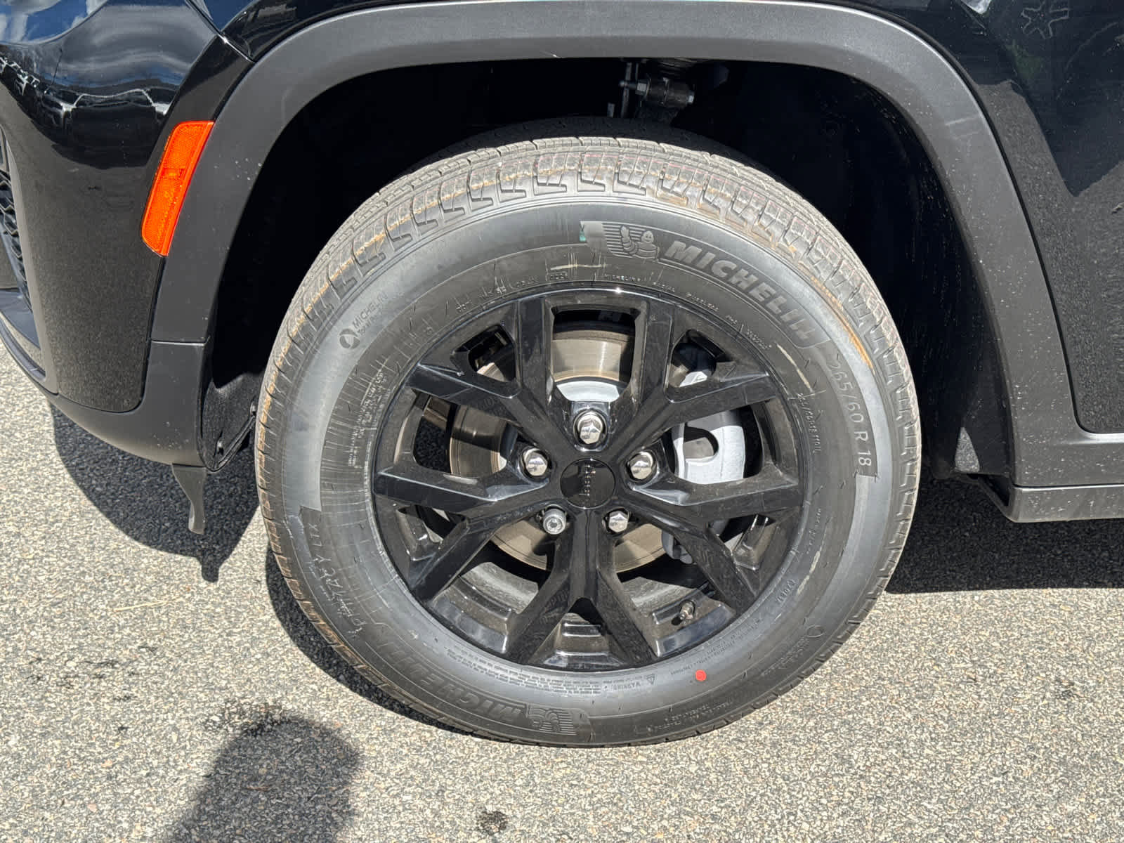 New 2026 Jeep Grand Cherokee Altitude image 10