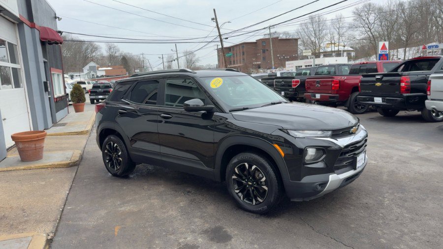 Used 2022 Chevrolet TrailBlazer LT w/ Convenience Package image 4