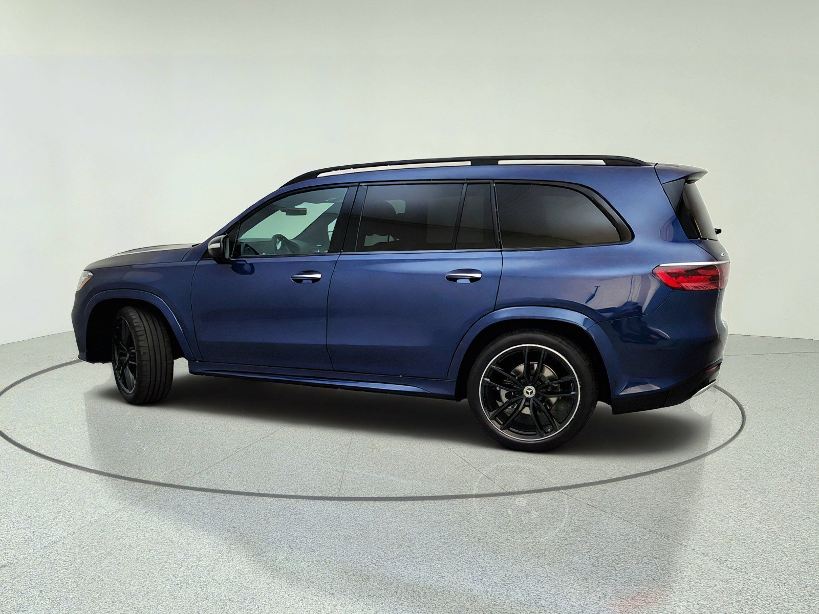 New 2026 Mercedes-Benz GLS 450 4MATIC image 13