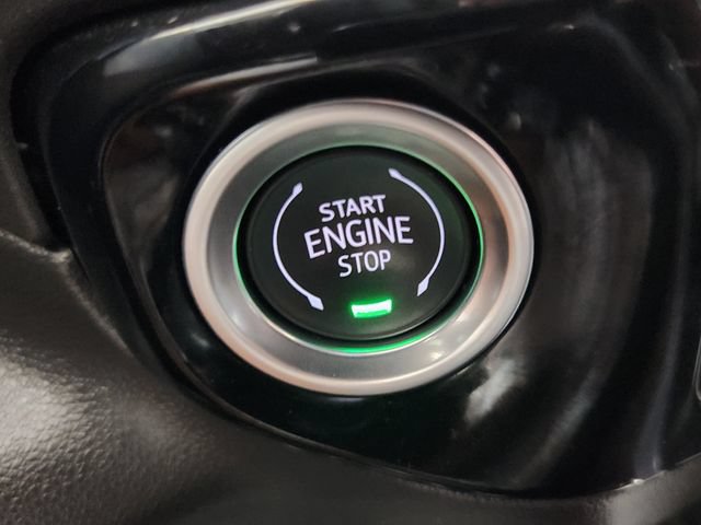 Used 2025 GMC Sierra 1500 SLT AWD/4WD image 8