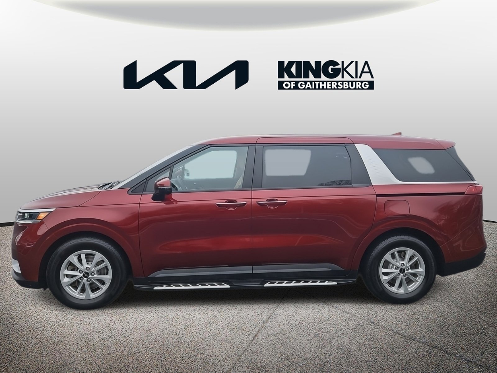 Used 2023 Kia Carnival LX image 7