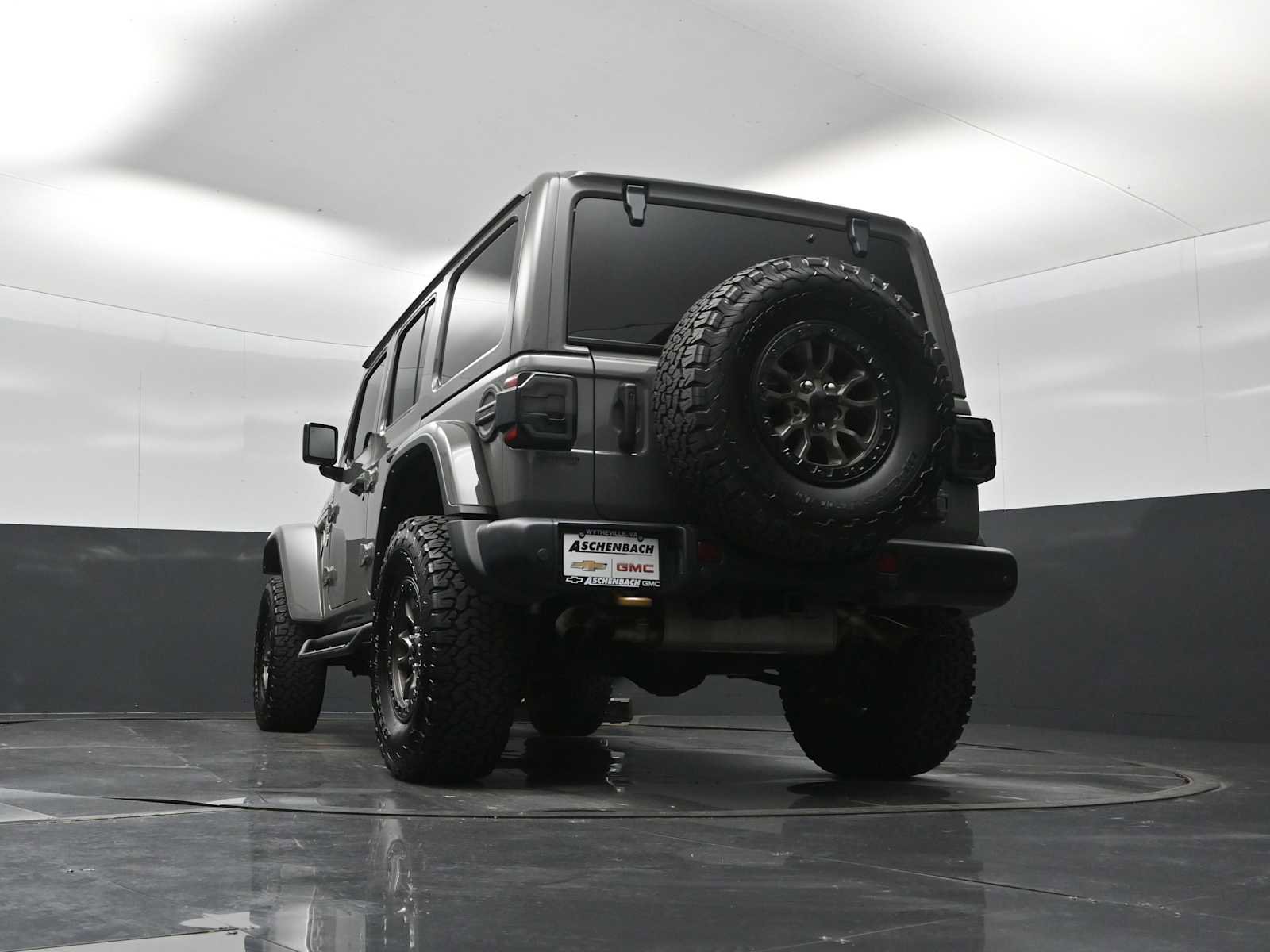 Used 2021 Jeep Wrangler Unlimited Rubicon w/ Dual Top Group AWD/4WD image 49