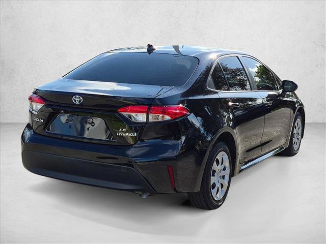 Used 2024 Toyota Corolla LE FWD image 5