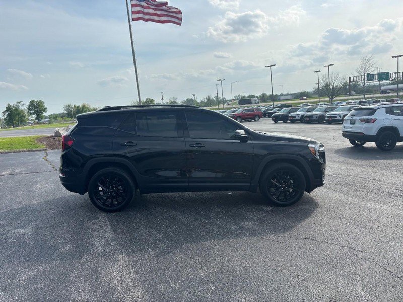 Certified 2024 GMC Terrain SLT w/ Tech Package AWD/4WD image 6