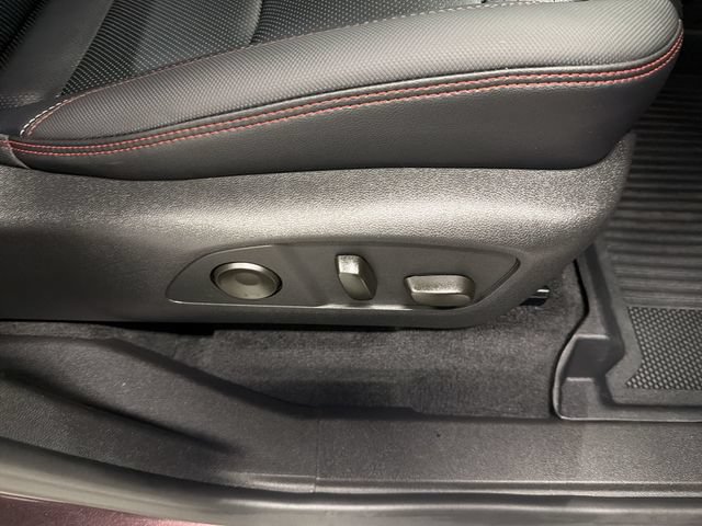 Certified 2026 Chevrolet Traverse RS w/ LPO, Floor Liner Package FWD image 21