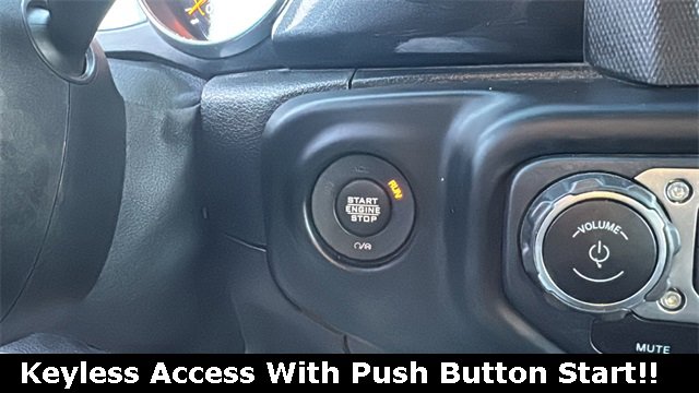 Used 2020 Jeep Wrangler Unlimited Sahara image 5