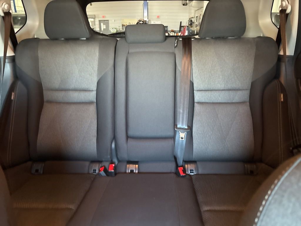 Certified 2026 Nissan Rogue SV AWD/4WD image 29