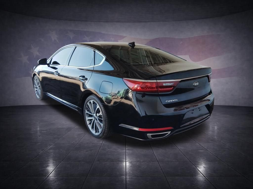 Used 2017 Kia Cadenza Technology FWD image 3