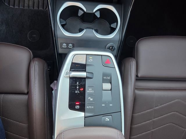 Used 2025 BMW X2 xDrive28i w/ Technology Package image 22