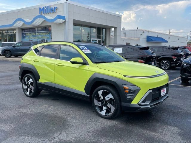 Used 2024 Hyundai Kona Limited AWD/4WD image 2