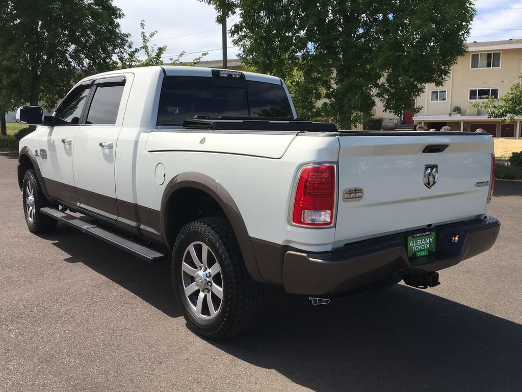Used 2018 RAM 2500 Longhorn w/ Convenience Group AWD/4WD image 4