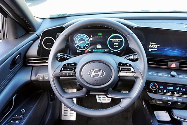 New 2026 Hyundai Elantra Sport FWD image 22