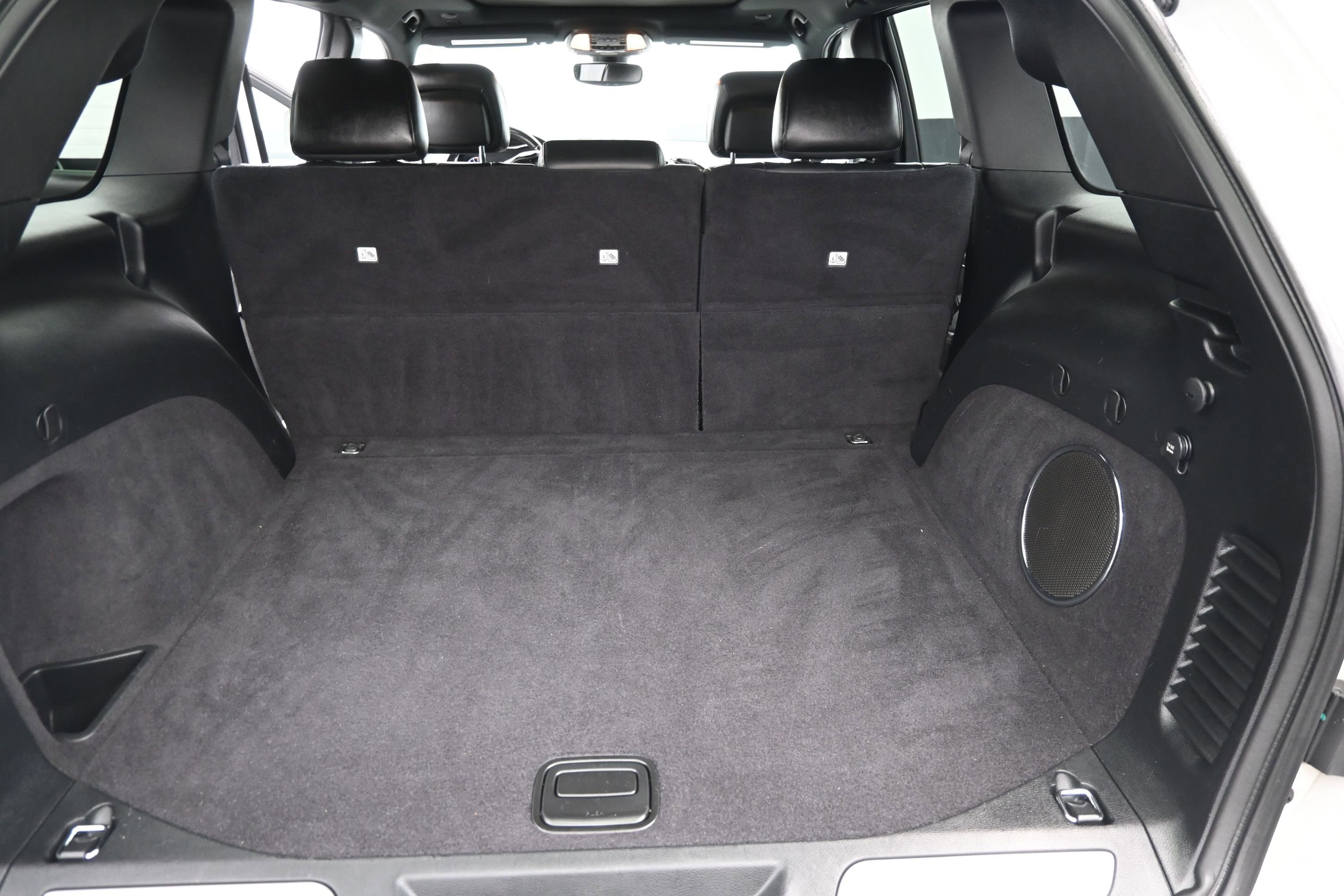 Used 2020 Jeep Grand Cherokee Overland image 15